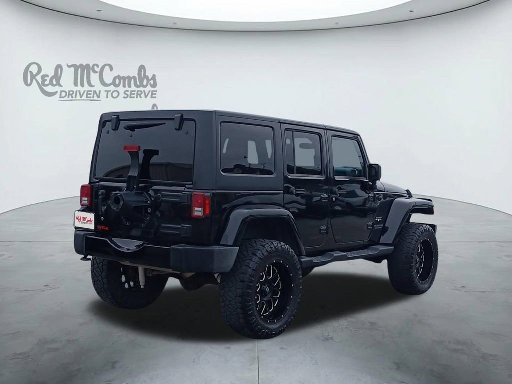 Used 2017 Jeep Wrangler Unlimited Sahara AWD/4WD image 5
