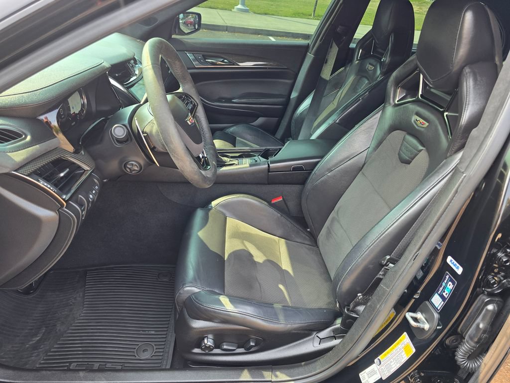 Used 2019 Cadillac CTS V w/ Carbon Fiber Package RWD image 11