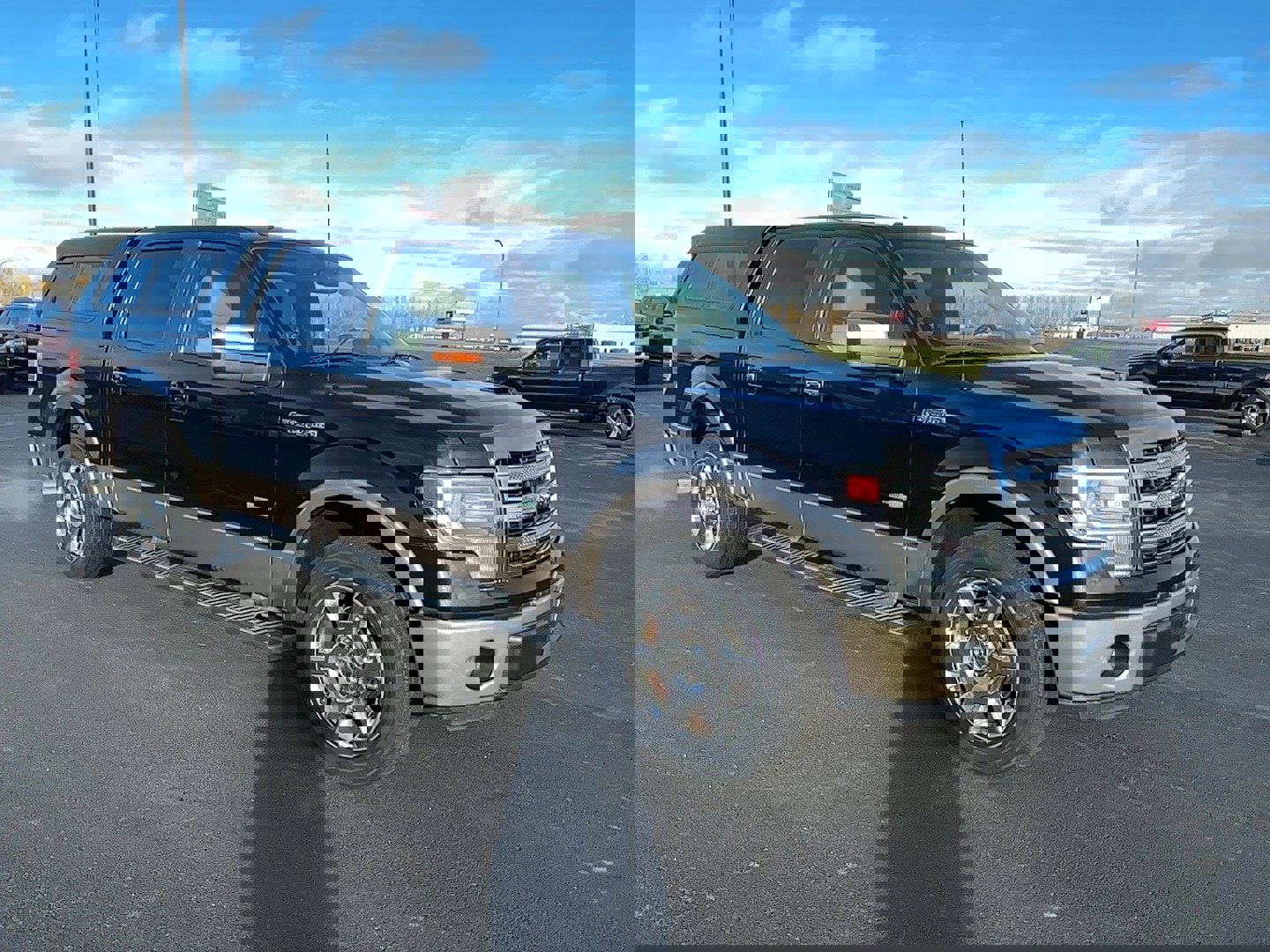 Used 2013 Ford F150 Lariat w/ Luxury Equipment Group image 3