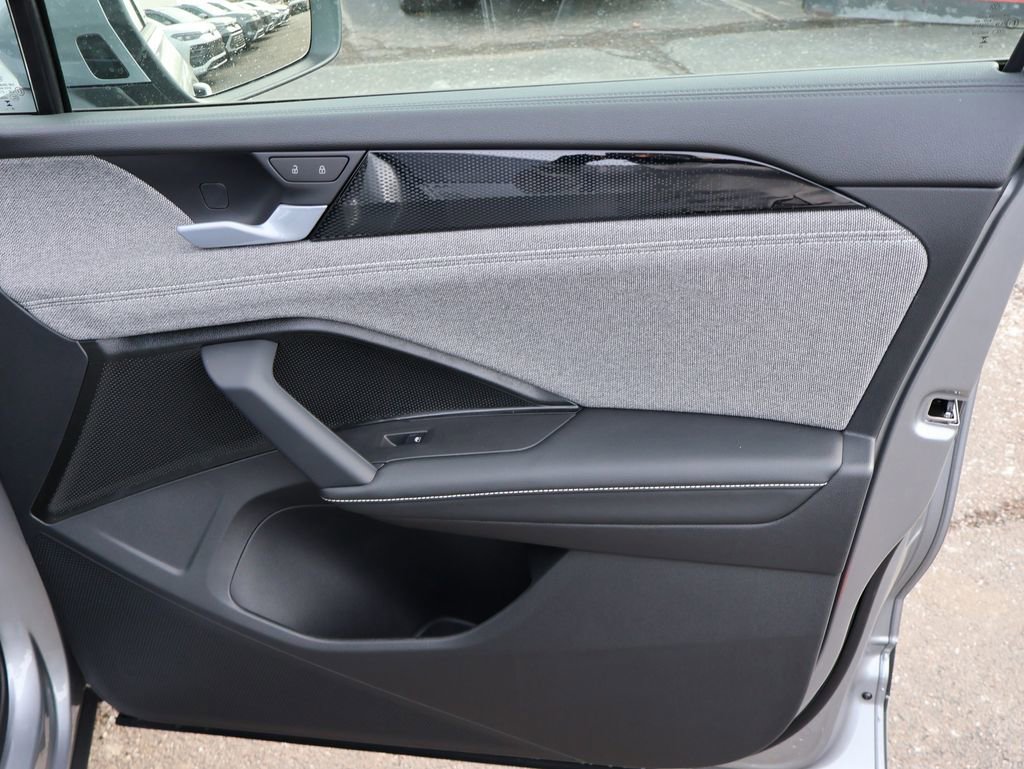 New 2026 Volkswagen Tiguan S image 14