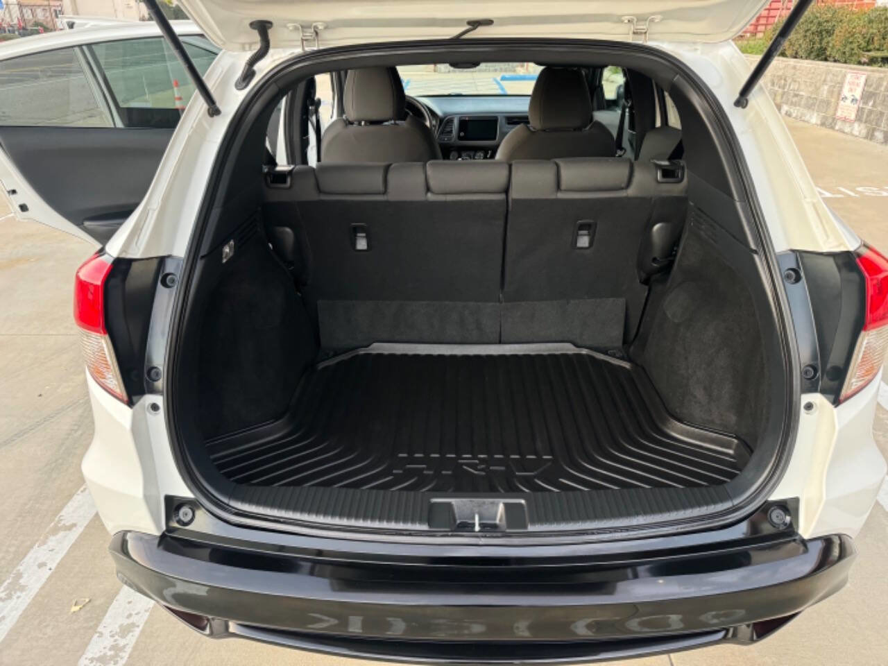 Used 2022 Honda HR-V Sport image 10