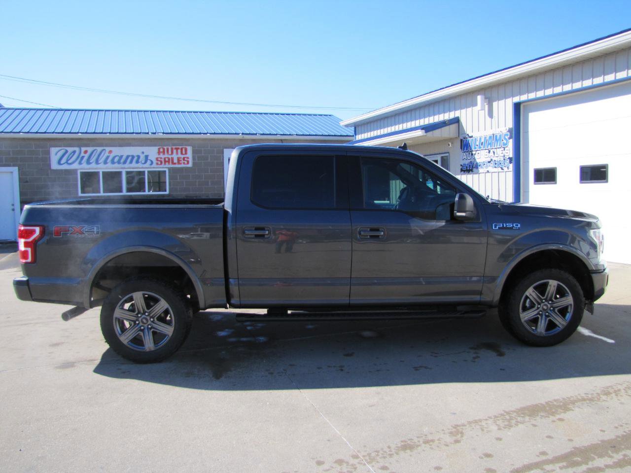 Used 2020 Ford F150 XLT w/ Equipment Group 302A Luxury image 4