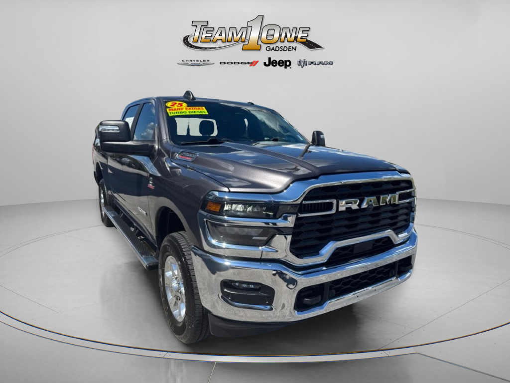 Used 2025 RAM 2500 Big Horn AWD/4WD image 1