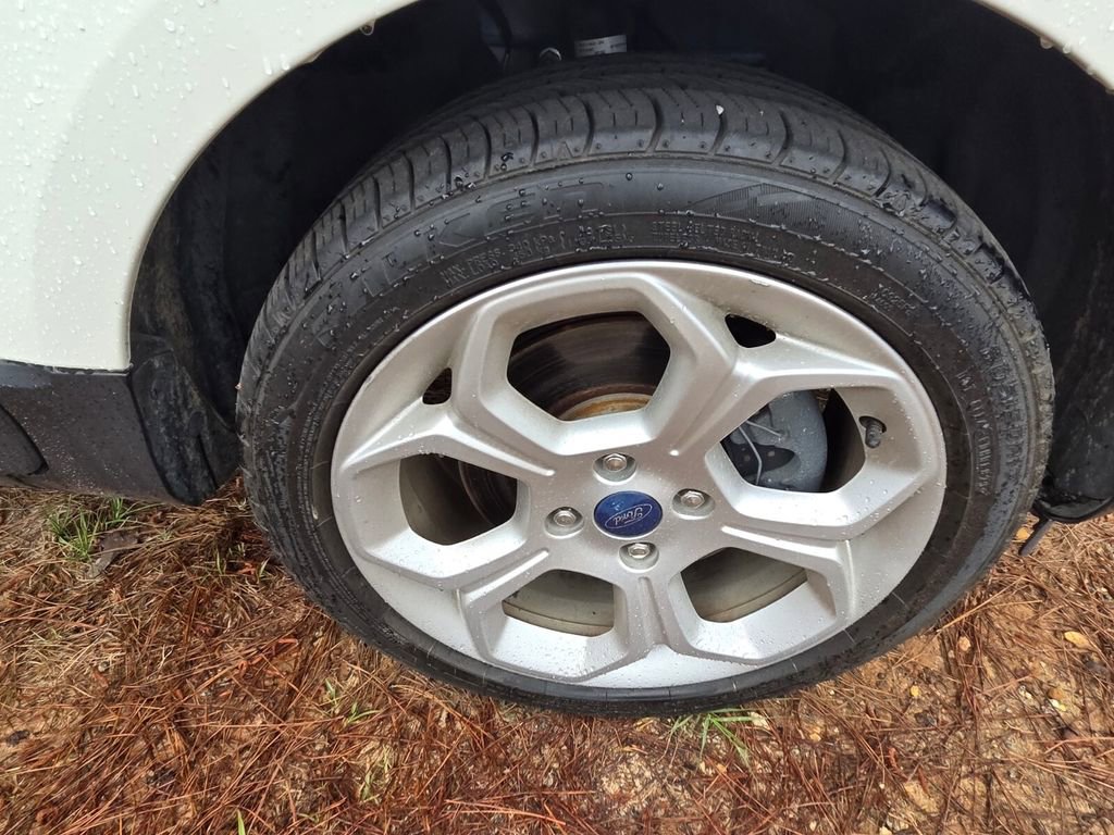 Used 2021 Ford EcoSport SE FWD image 10