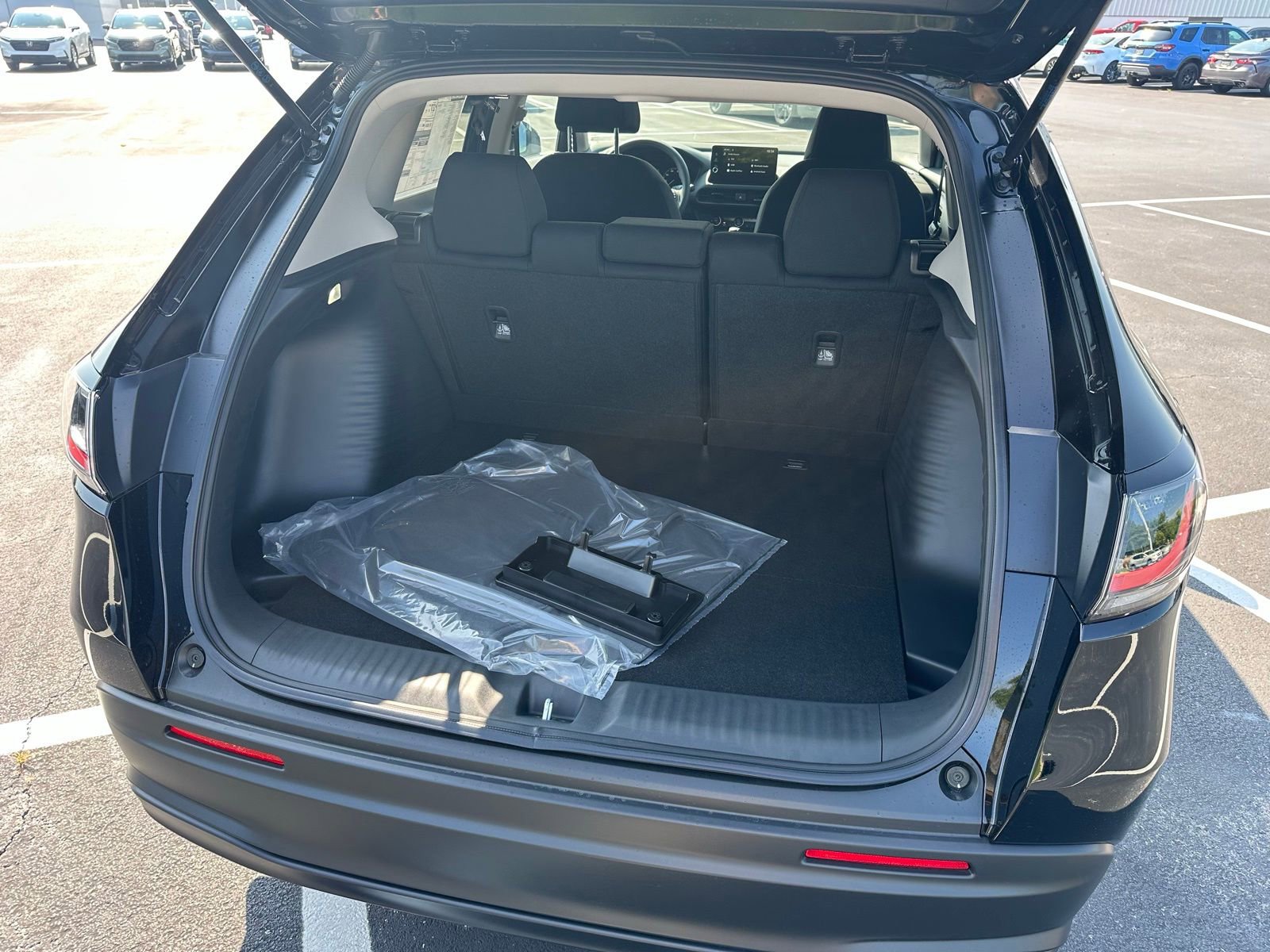 New 2026 Honda HR-V LX image 19