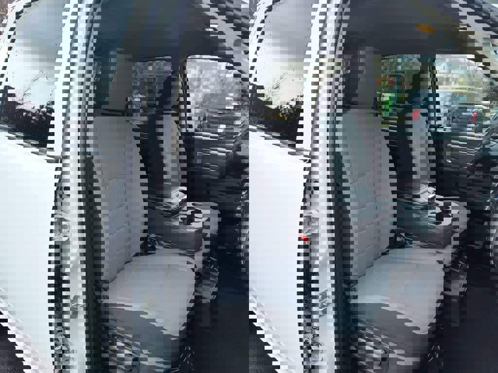 Used 2023 RAM 1500 Classic SLT image 23