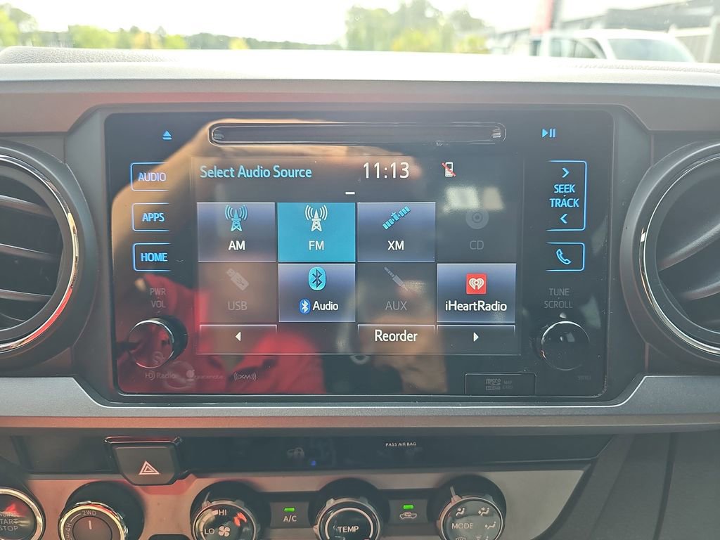 Used 2018 Toyota Tacoma TRD Off-Road image 24