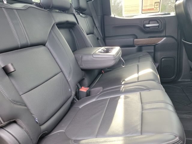 Used 2020 Chevrolet Silverado 1500 High Country w/ Technology Package AWD/4WD image 21