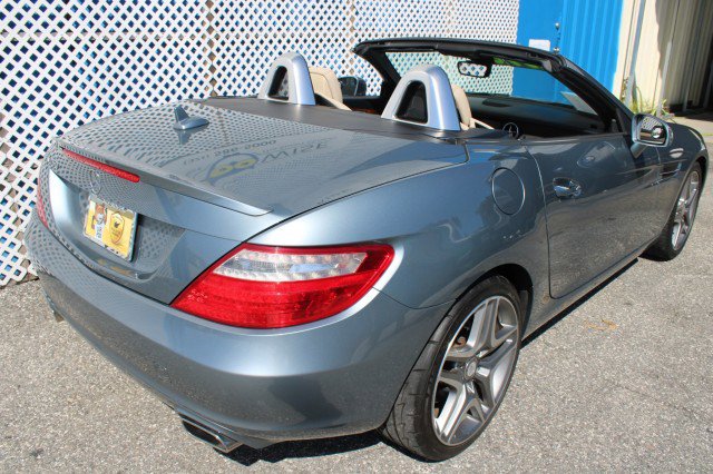 Used 2013 Mercedes-Benz SLK 250 image 15