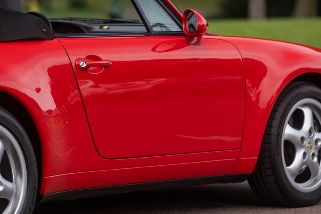 Used 1995 Porsche 911 Carrera RWD image 62