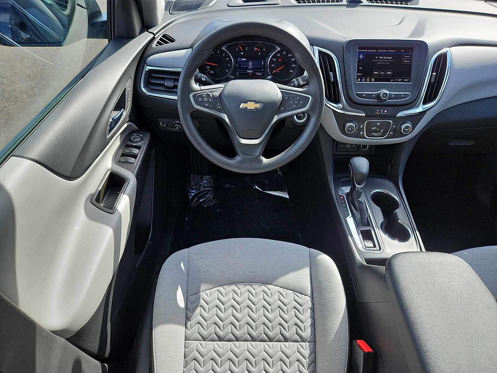 Used 2023 Chevrolet Equinox LS w/ LS Convenience Package image 11