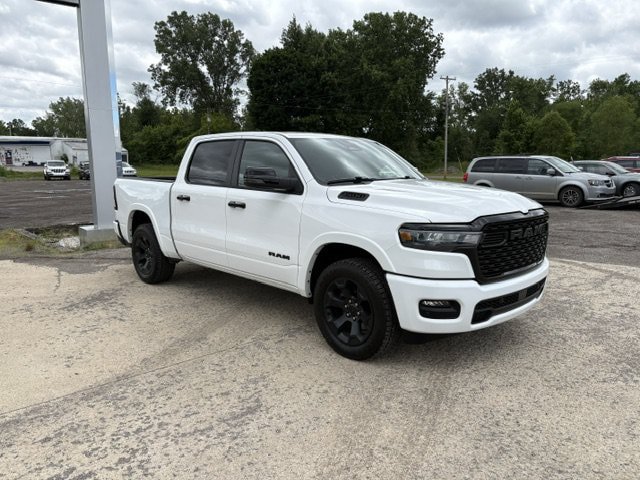Used 2025 RAM 1500 Big Horn AWD/4WD image 3
