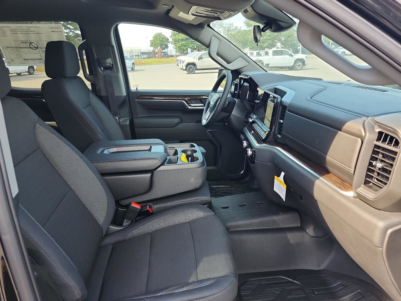 New 2026 GMC Sierra 1500 Elevation image 8