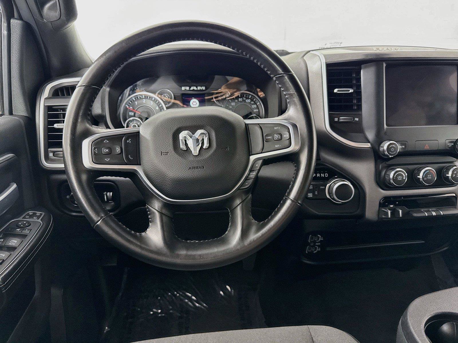 Used 2024 RAM 2500 Big Horn AWD/4WD image 28