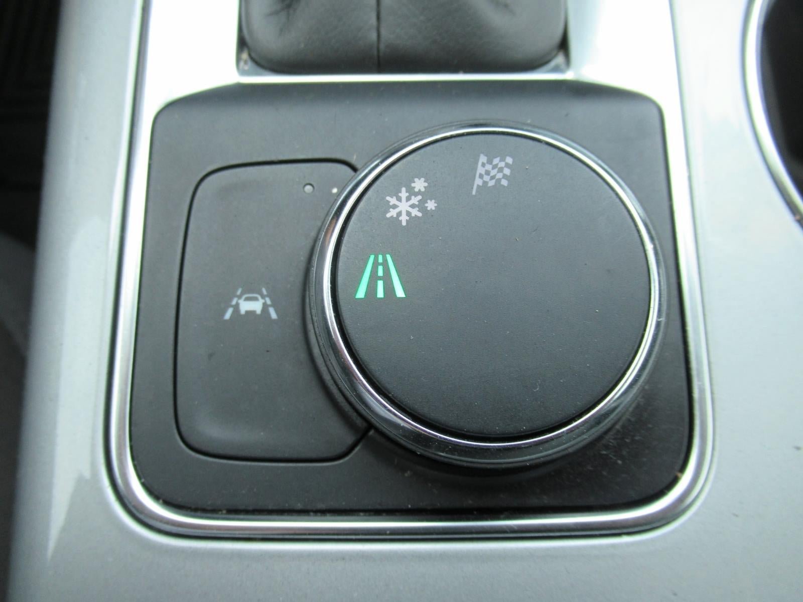 Used 2022 Chevrolet Blazer LT FWD image 26