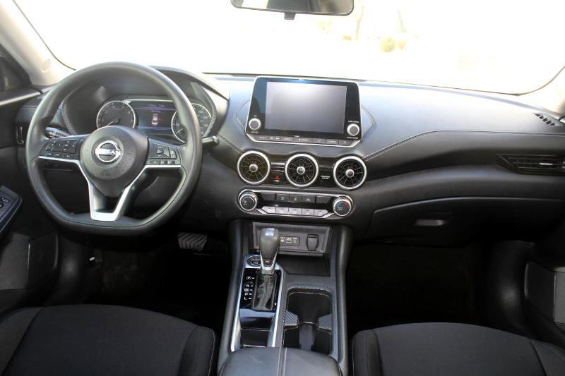 Used 2024 Nissan Sentra SV image 16