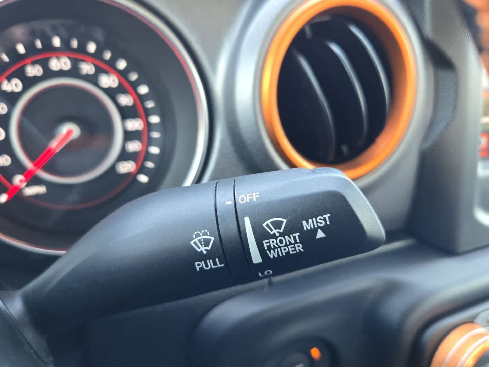 Used 2021 Jeep Gladiator Mojave w/ LED Lighting Group AWD/4WD image 24