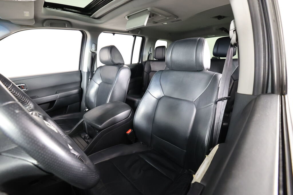 Used 2012 Honda Pilot Touring image 11