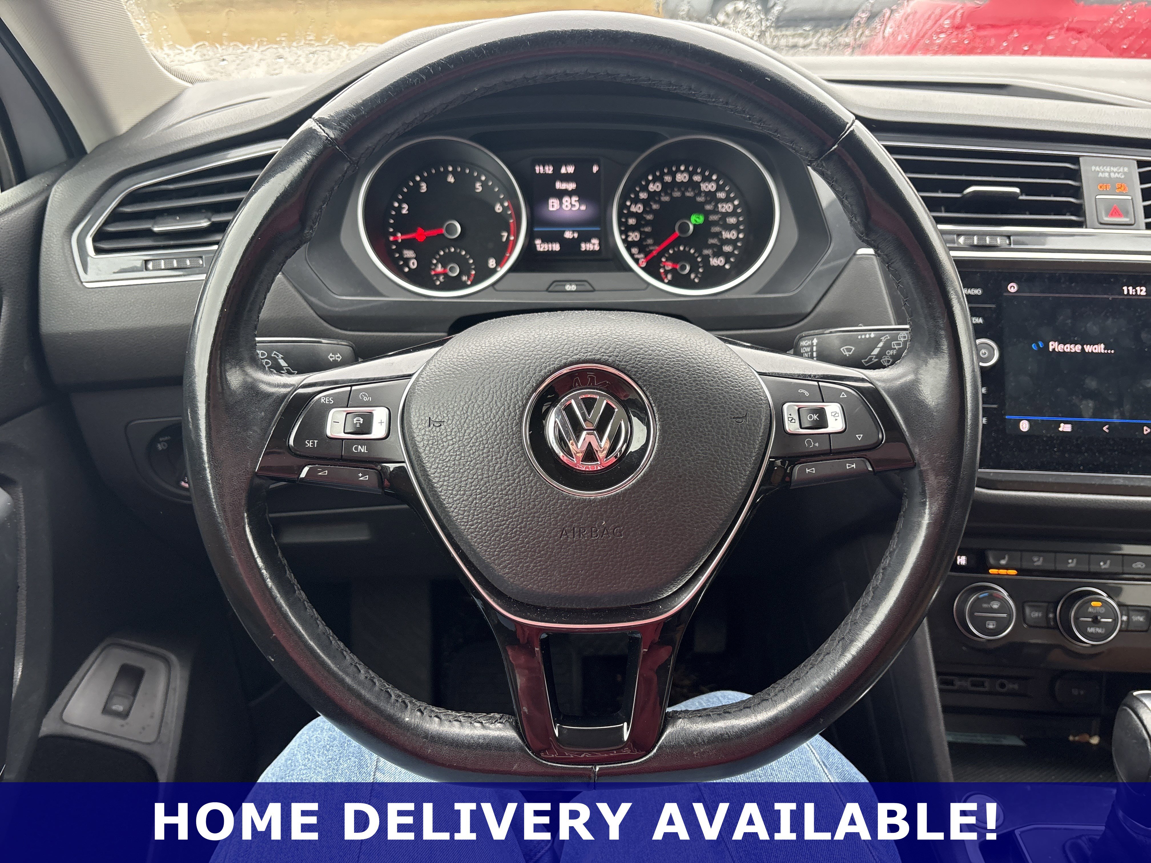 Used 2018 Volkswagen Tiguan SEL image 20