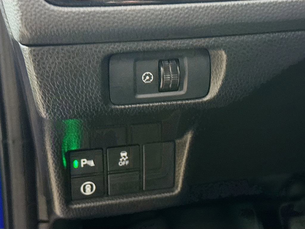 Used 2022 Honda Civic Touring image 10