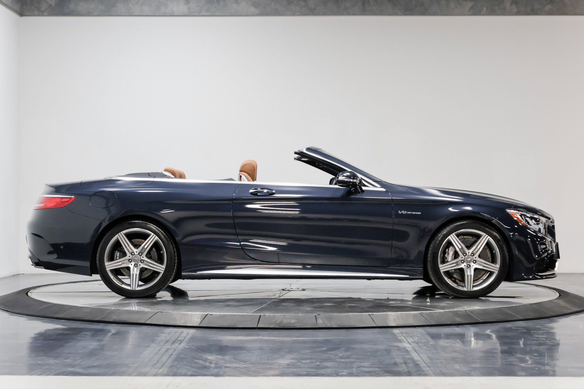 Used 2017 Mercedes-Benz S 63 AMG 4MATIC Cabriolet image 20