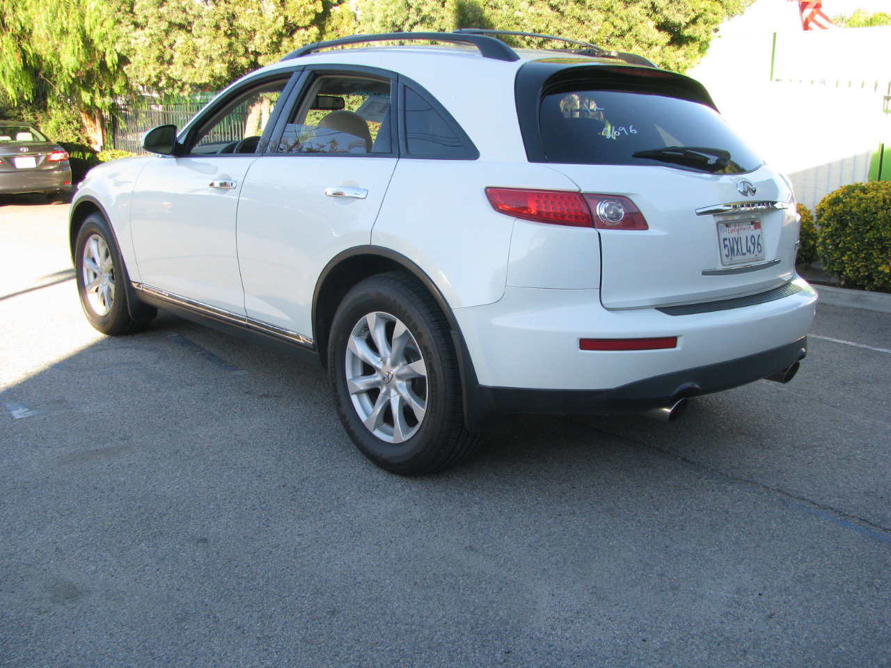 Used 2006 INFINITI FX35 AWD w/ (G02) Touring Pkg image 4
