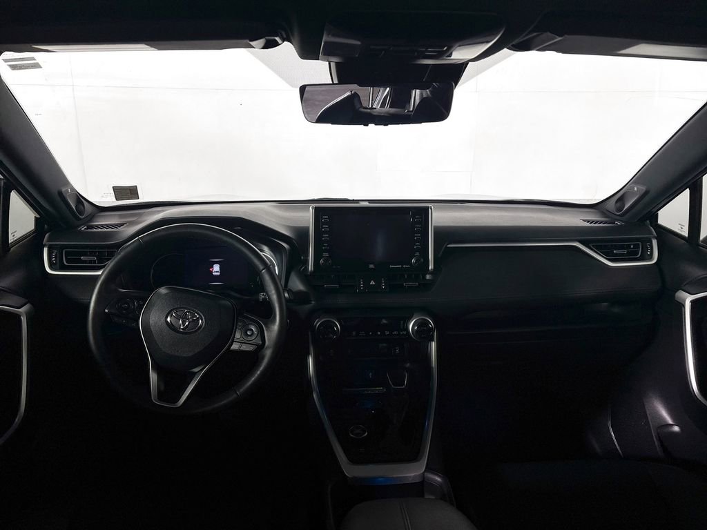 Used 2021 Toyota RAV4 XSE image 12