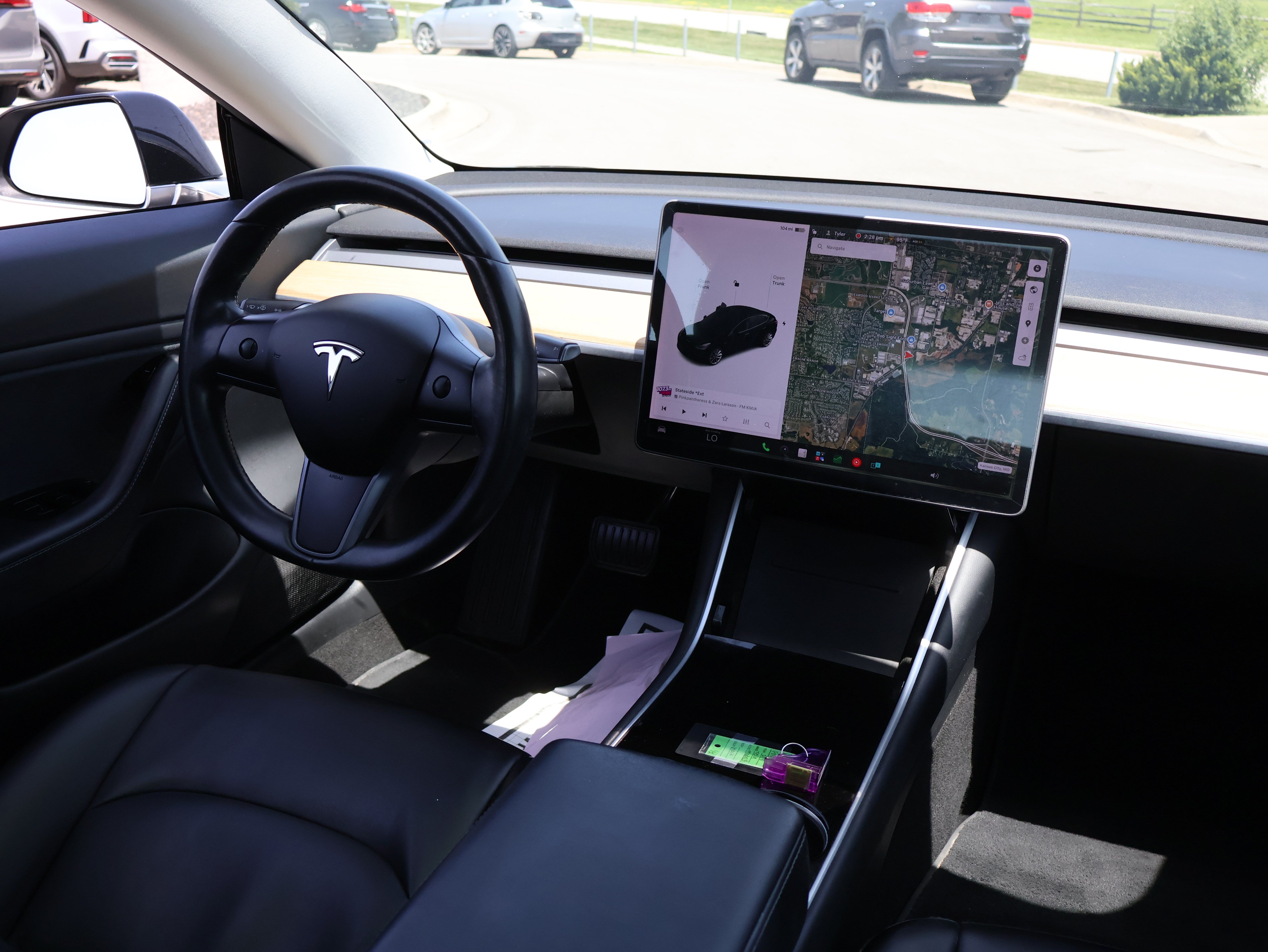 Used 2018 Tesla Model 3 Mid Range RWD image 11