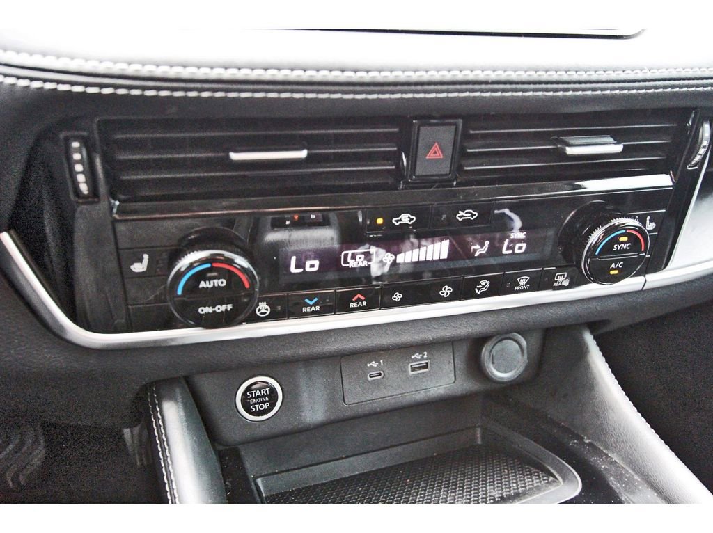 Used 2021 Nissan Rogue SL FWD image 21