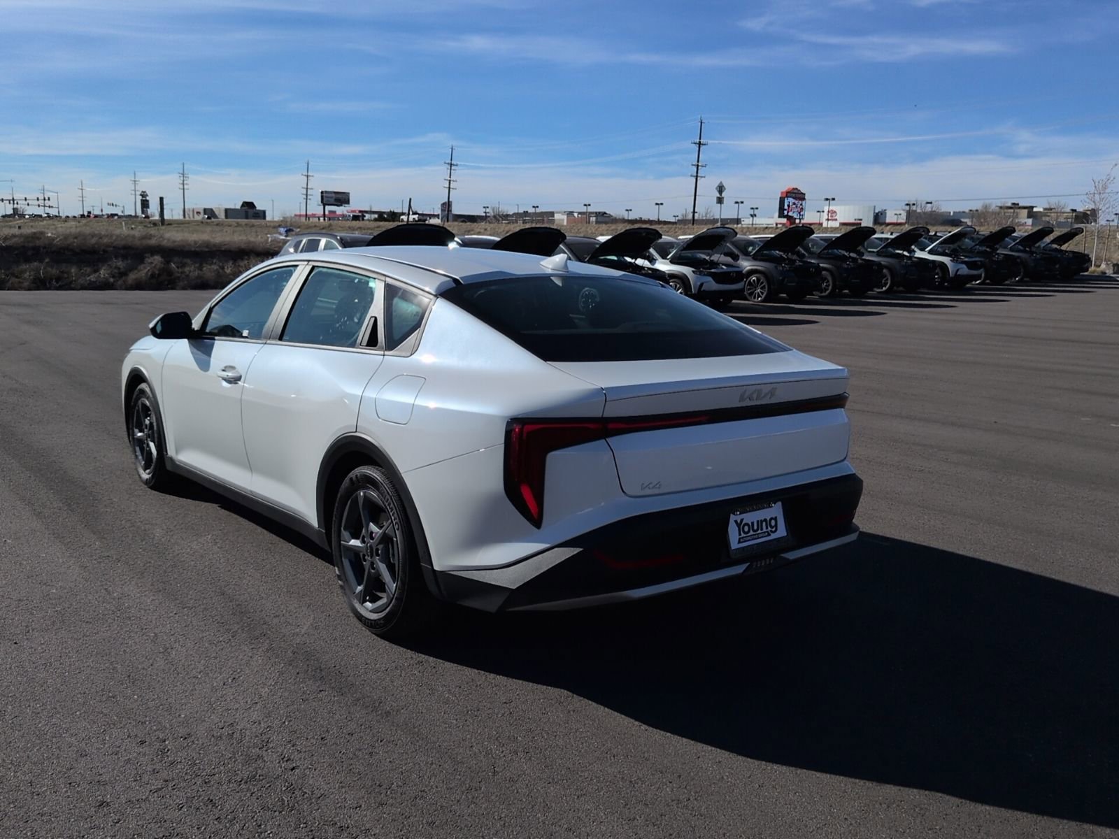 Used 2025 Kia K4 LXS image 5