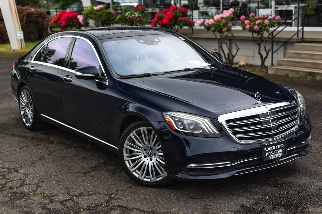 Used 2020 Mercedes-Benz S 560 Sedan image 2