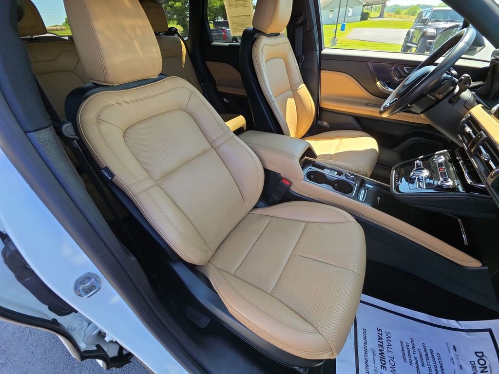 Used 2022 Lincoln Corsair Reserve w/ Elements Package AWD/4WD image 25