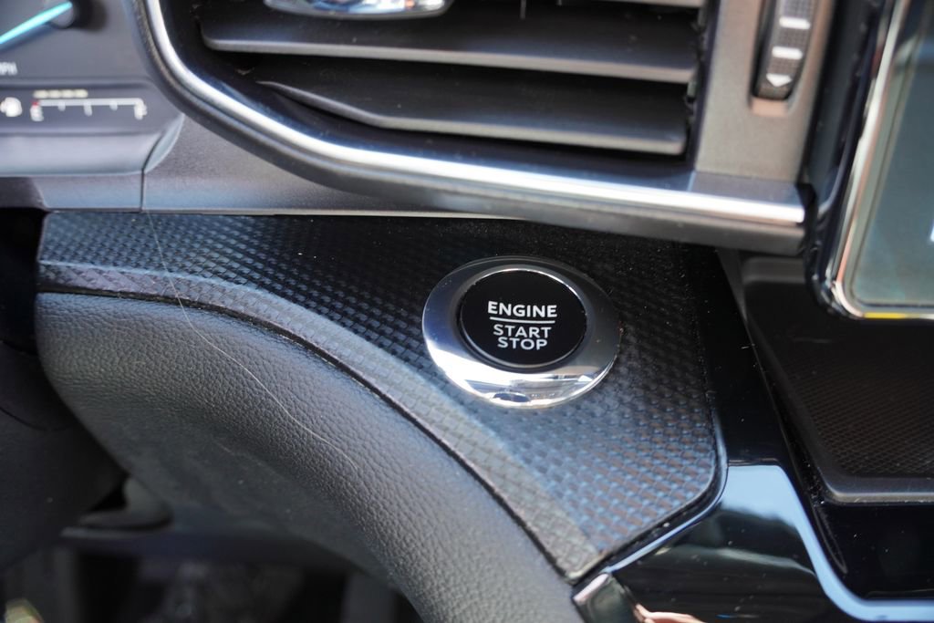 Used 2023 Ford Explorer ST-Line w/ Class IV Trailer Tow Package image 34