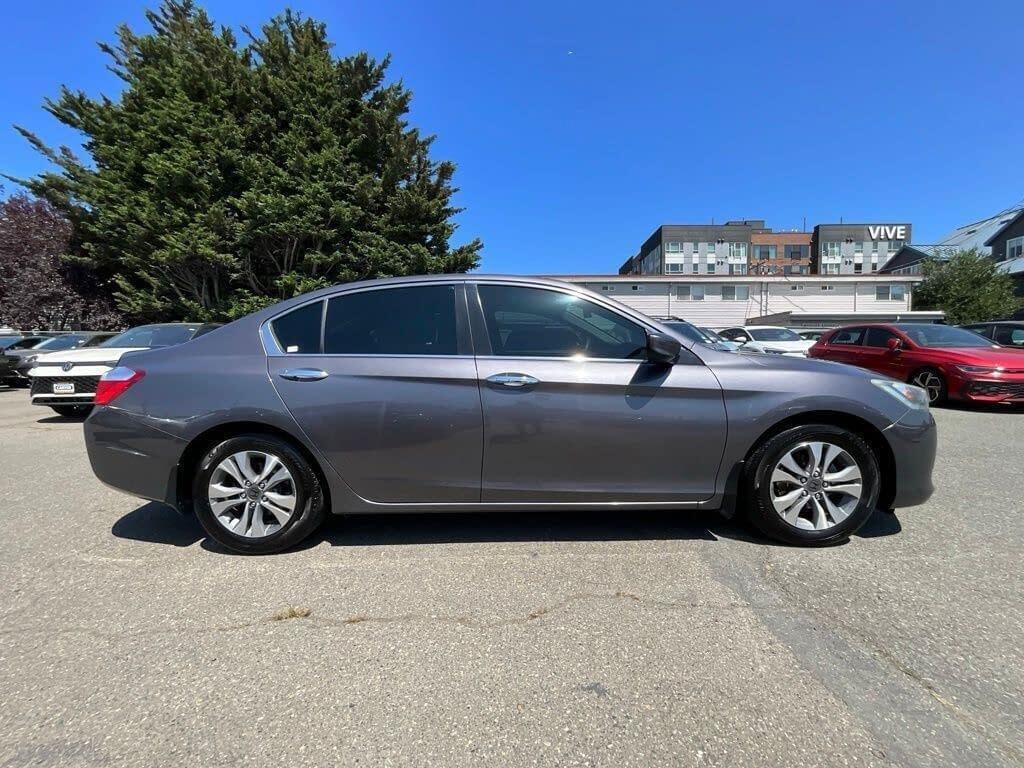 Used 2014 Honda Accord LX image 9