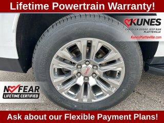 Used 2023 GMC Yukon XL Denali image 16