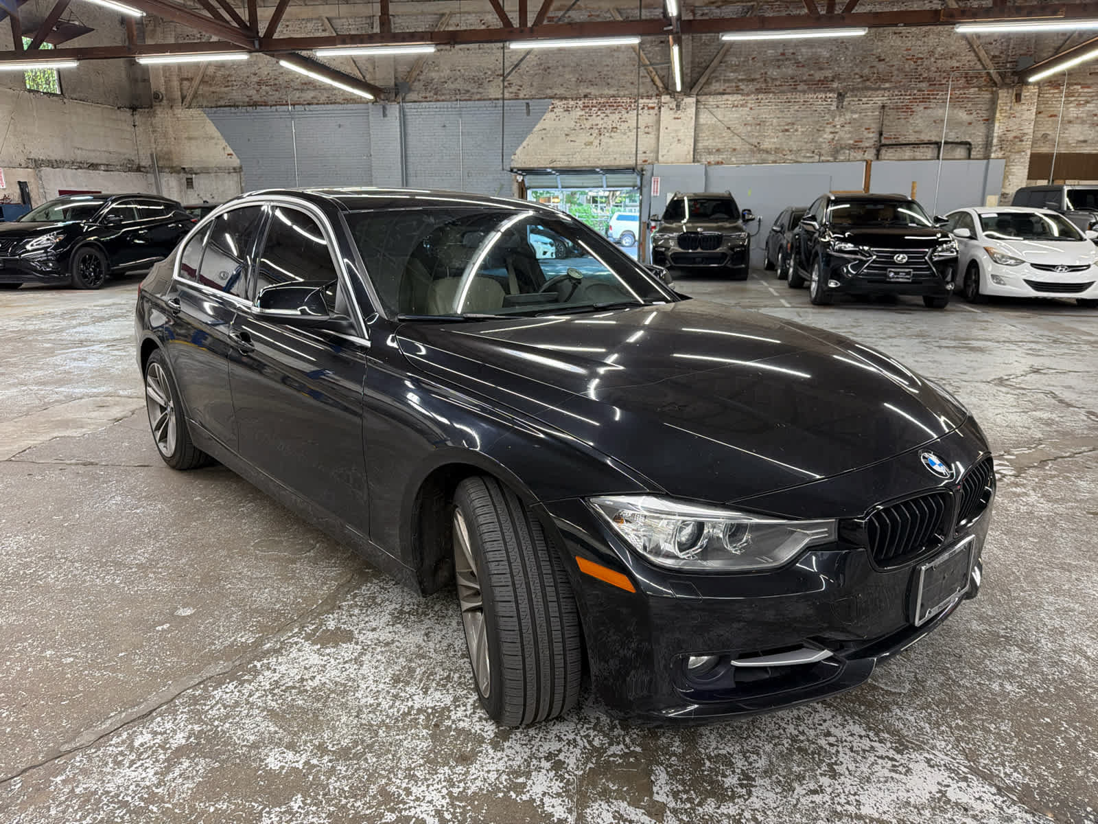 Used 2015 BMW 335i xDrive Sedan AWD/4WD image 2
