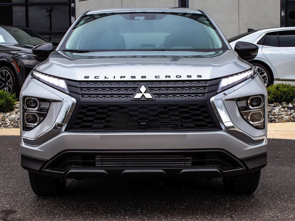 New 2026 Mitsubishi Eclipse Cross LE image 2