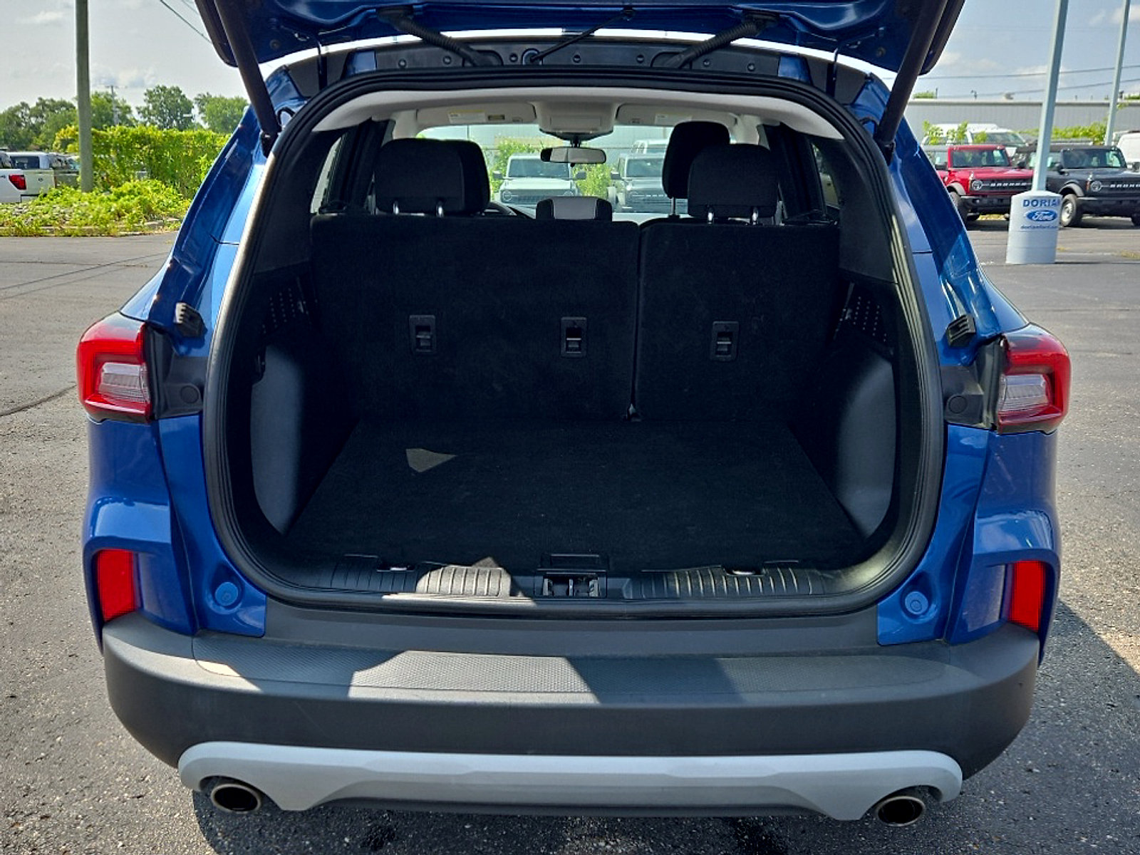 Certified 2023 Ford Escape Active AWD/4WD image 23