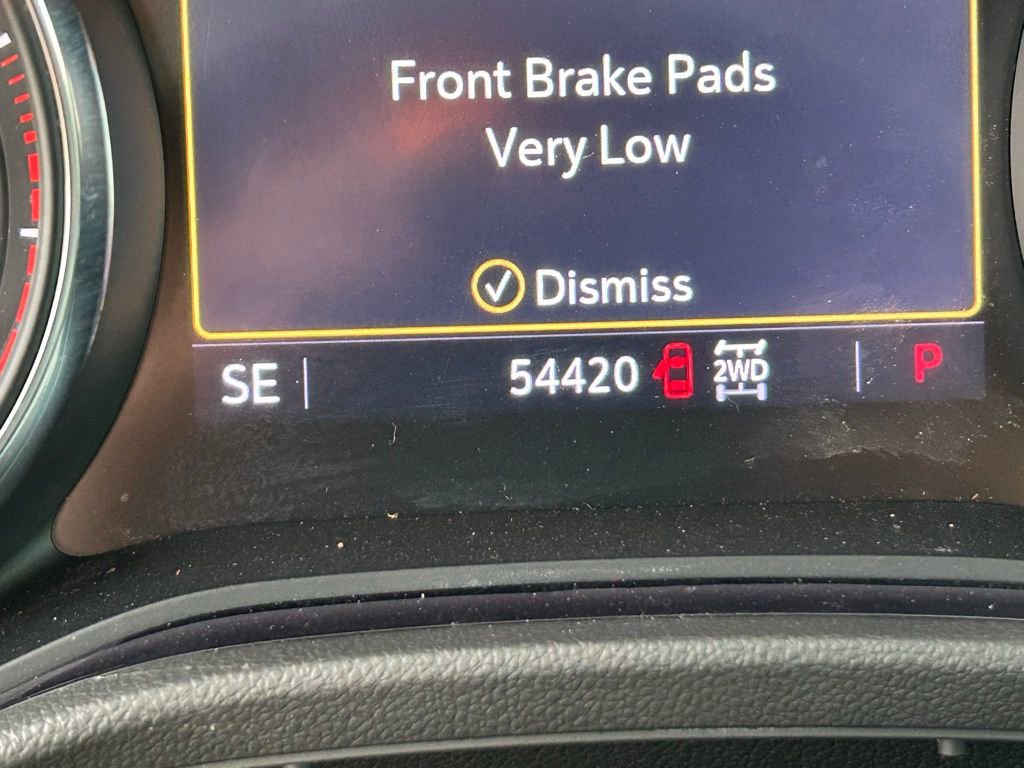 Used 2020 Buick Encore GX Essence w/ Experience Buick Package image 16