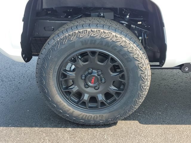 New 2026 Toyota Tacoma SR5 AWD/4WD image 5
