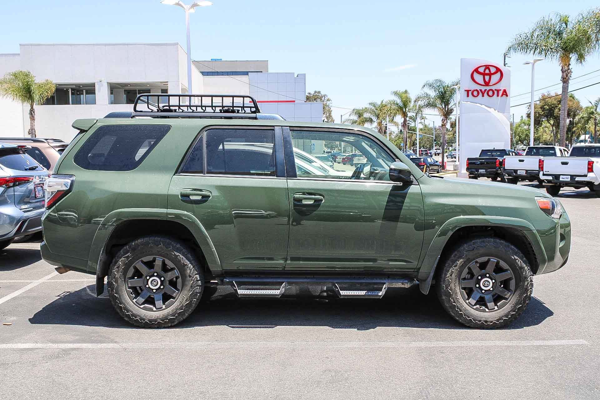 Used 2021 Toyota 4Runner Trail Special Edition AWD/4WD image 13