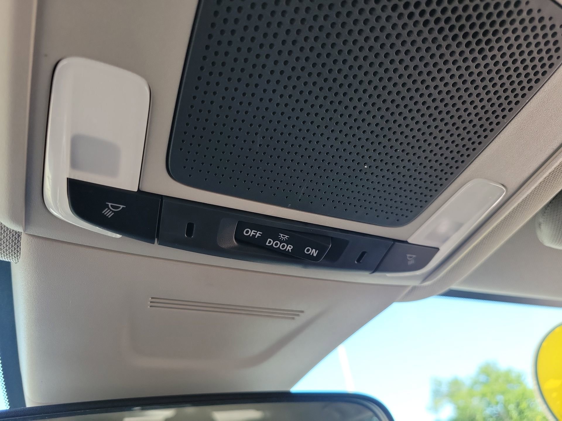Used 2025 Honda CR-V LX image 21