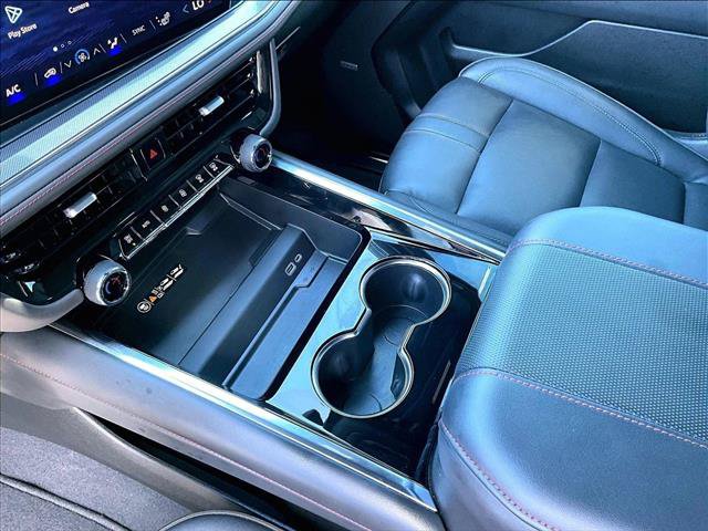Used 2025 Chevrolet Tahoe RST w/ Comfort Package RWD image 15
