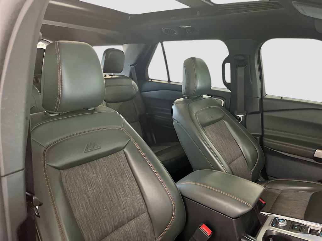 Used 2023 Ford Explorer Timberline w/ Timberline Technology Package AWD/4WD image 30