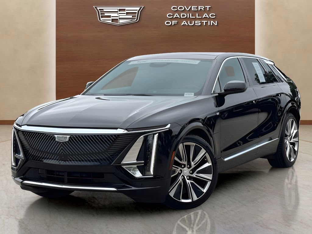 Certified 2025 Cadillac Lyriq Luxury w/ LPO, Floor Liner Package AWD/4WD image 1