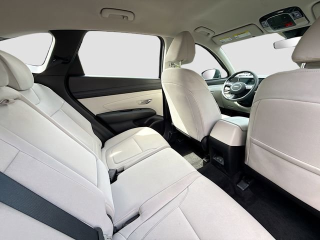 Certified 2026 Hyundai Tucson SE FWD image 25
