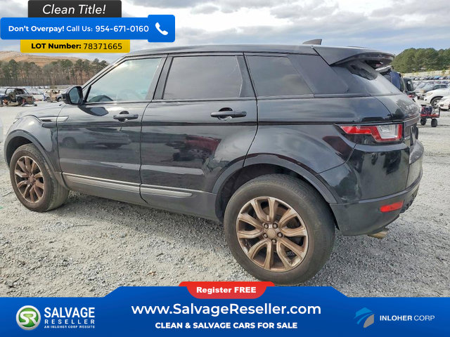 Used 2019 Land Rover Range Rover Evoque SE AWD/4WD image 3