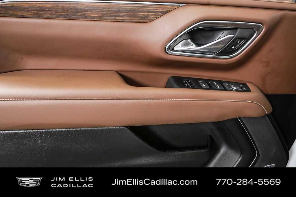 Used 2024 Chevrolet Tahoe High Country image 11