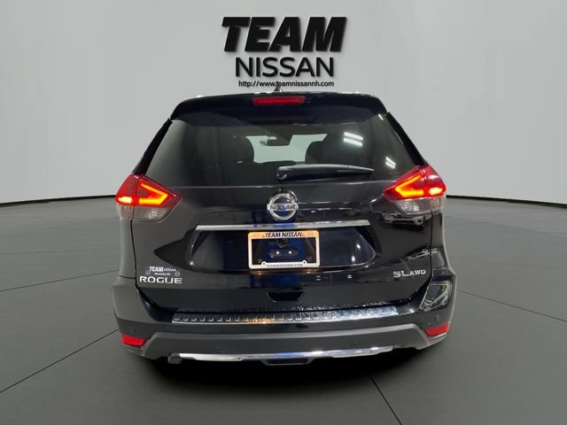 Certified 2020 Nissan Rogue SL w/ Premium Package AWD/4WD image 5