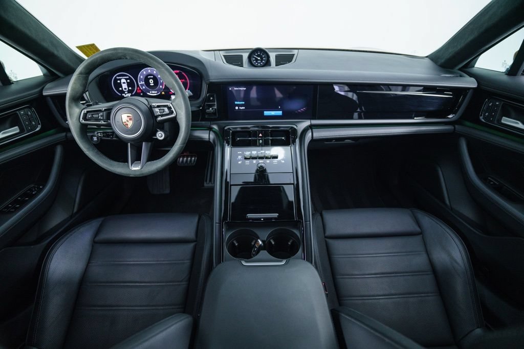 Certified 2025 Porsche Panamera GTS AWD/4WD image 19